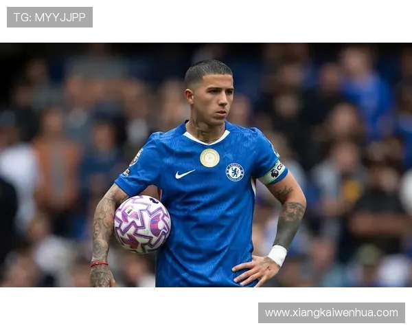 英超球员戴尔的比赛风格与职业发展